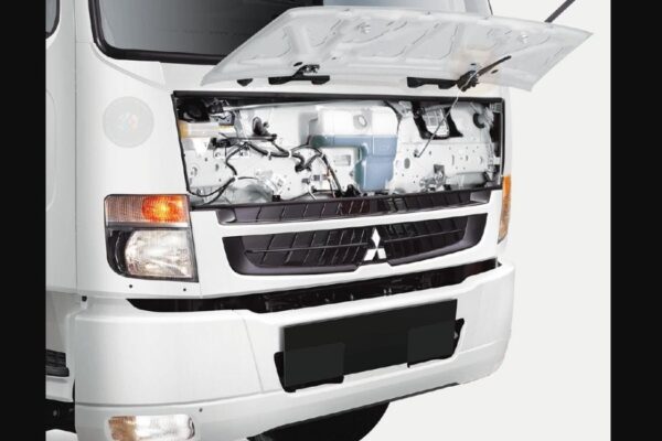 Fuso Tractor Head
